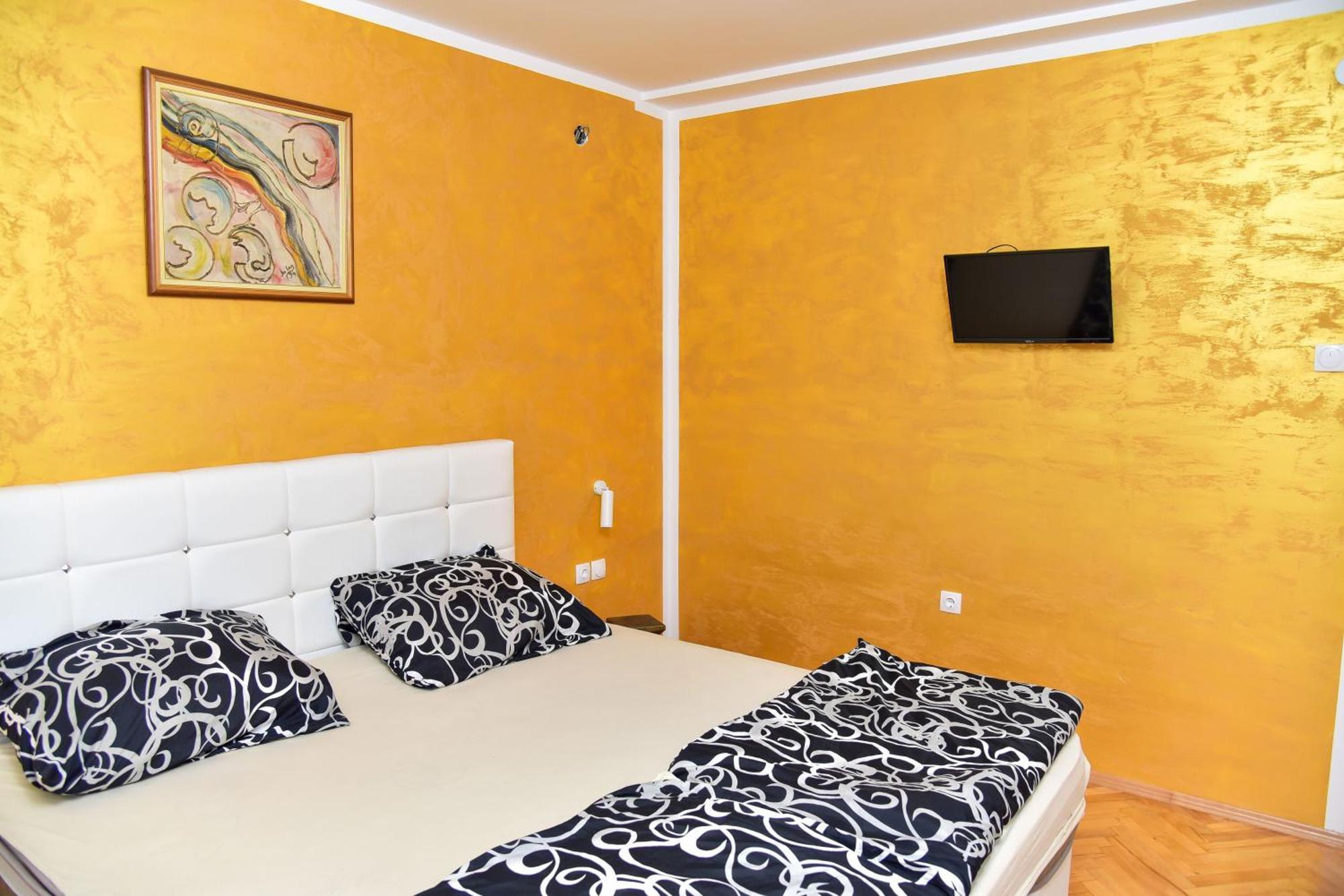 Goldi Apartman Banja Luka Zewnętrze zdjęcie